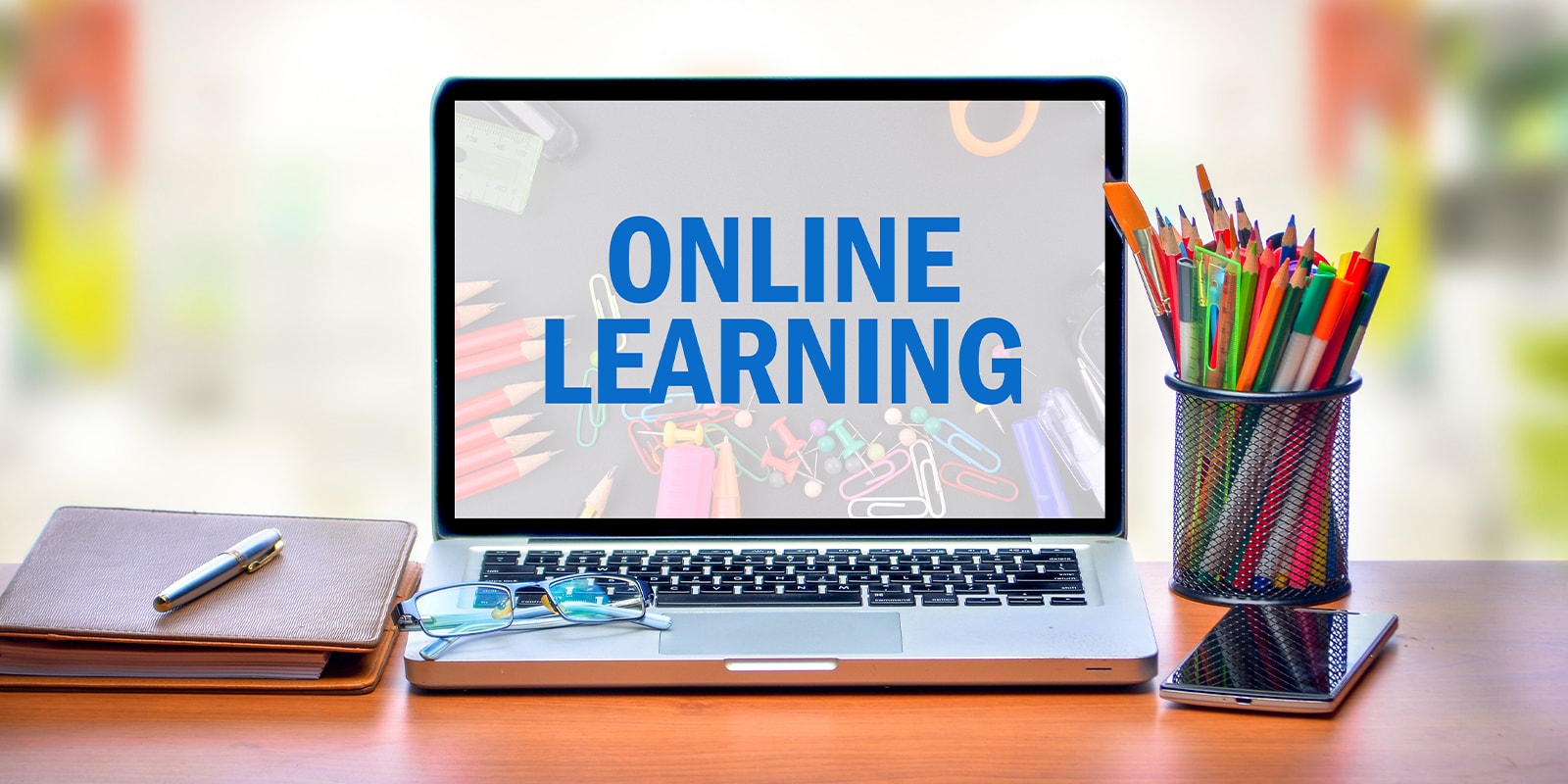 What is online learning – and the top 5 benefits of studying online
